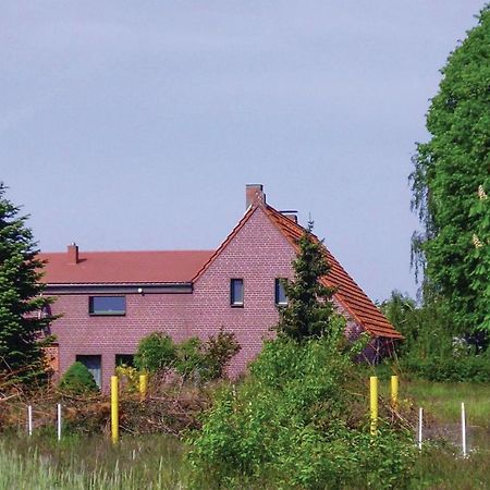 1 Bedroom Amazing Apartment In Settin Buitenkant foto