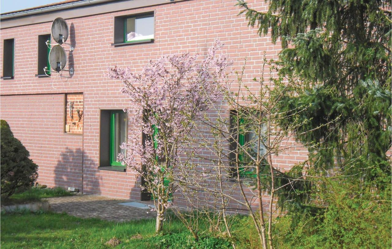1 Bedroom Amazing Apartment In Settin Buitenkant foto